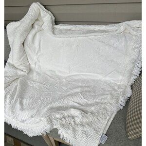 Bates by Maine Heritage Weavers White Bedspread Chenille Full Size
